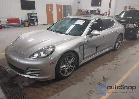2012 Porsche Panamera 4S из США, поврежденный, VIN WP0AB2A71CL060068